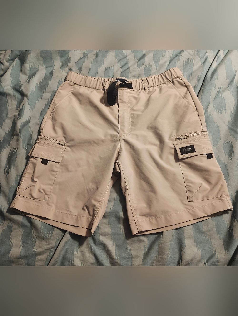 Tilley Shorts Beige Cargo Hiking Outdoor Travel Safari Utility Pockets Men's Siz